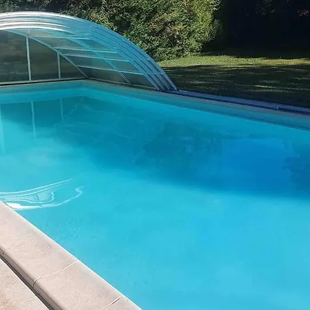 La Claperie, Familial, Parc Et Piscine * ブラントーム