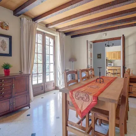 La Claperie, Familial, Parc Et Piscine Holiday home *