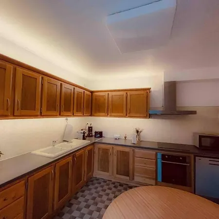 La Claperie, Familial, Parc Et Piscine Holiday home Brantome